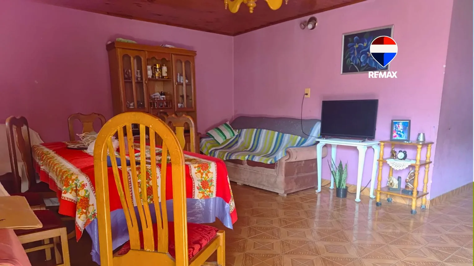 Casa de 5 ambientes en alquiler en Salta, Zona Sur. Barrio el Tribuno. Diario el Liberal 2200