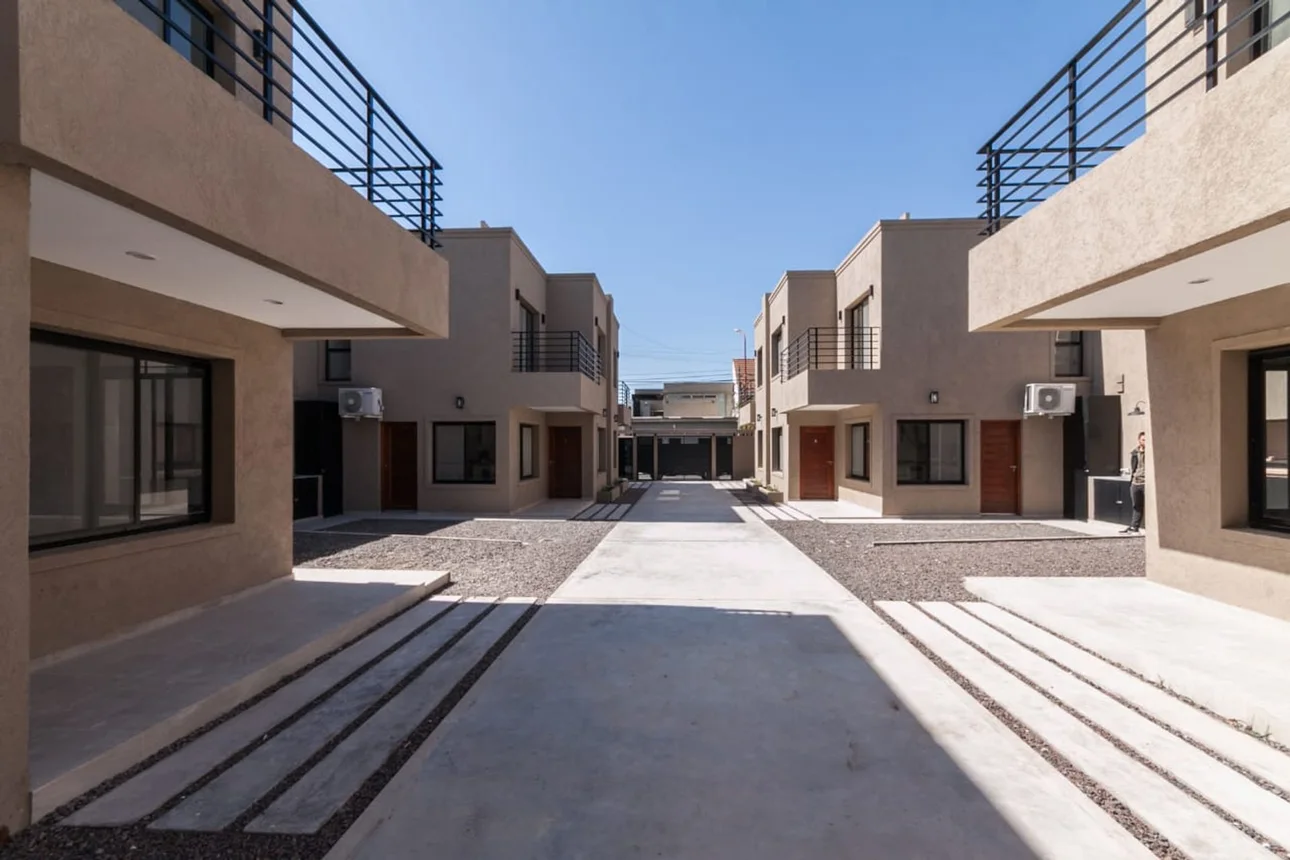 PH de 3 ambientes en venta en Lanús Oeste, Santiago Plaul 1700, foto 2