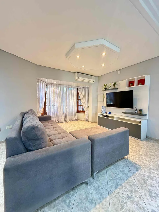 Casa de 4 ambientes en venta en El Palomar, Rio Negro 700, foto 3