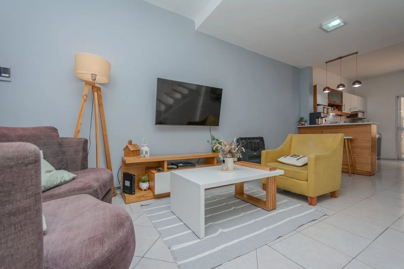 Casa dúplex de 3 ambientes en venta en Caseros, Julio Perdiguero 1600, foto 2