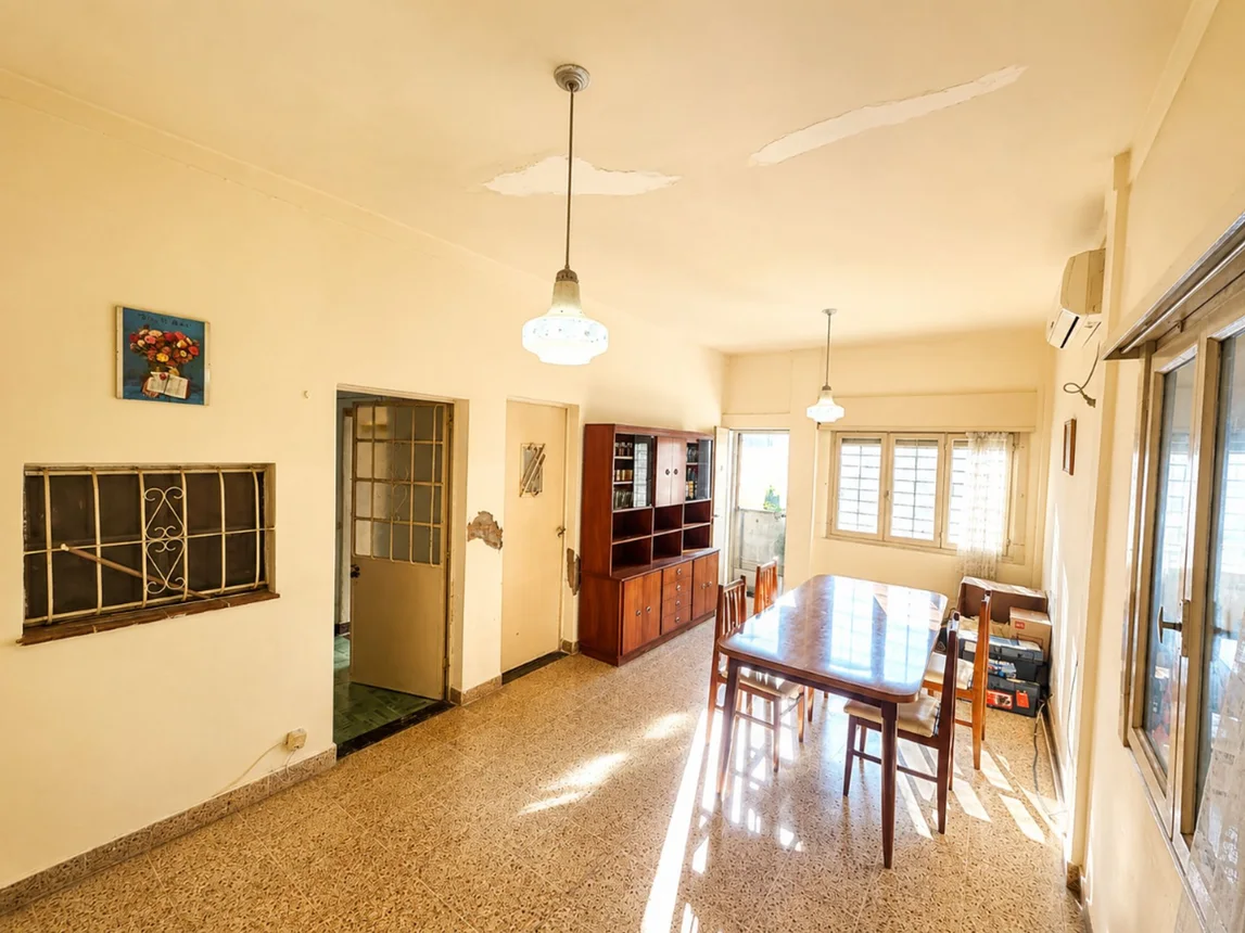 Casa en venta en Caseros, foto 3