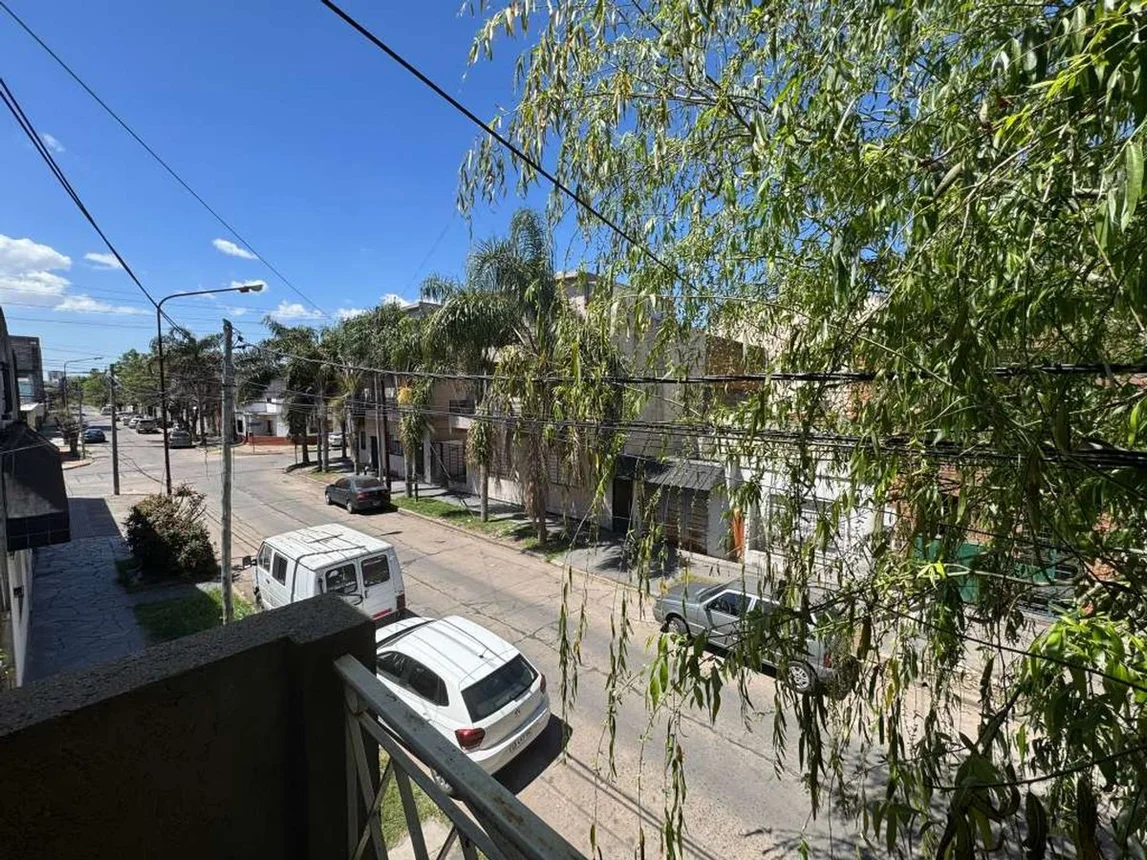 PH en venta en Ramos Mejía, foto 4