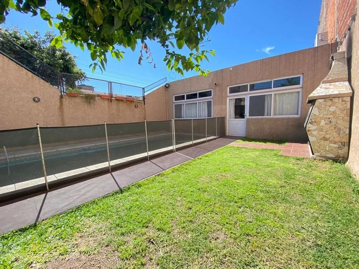 Casa de 3 ambientes en venta en San Justo, Pasteur 4200, foto 3