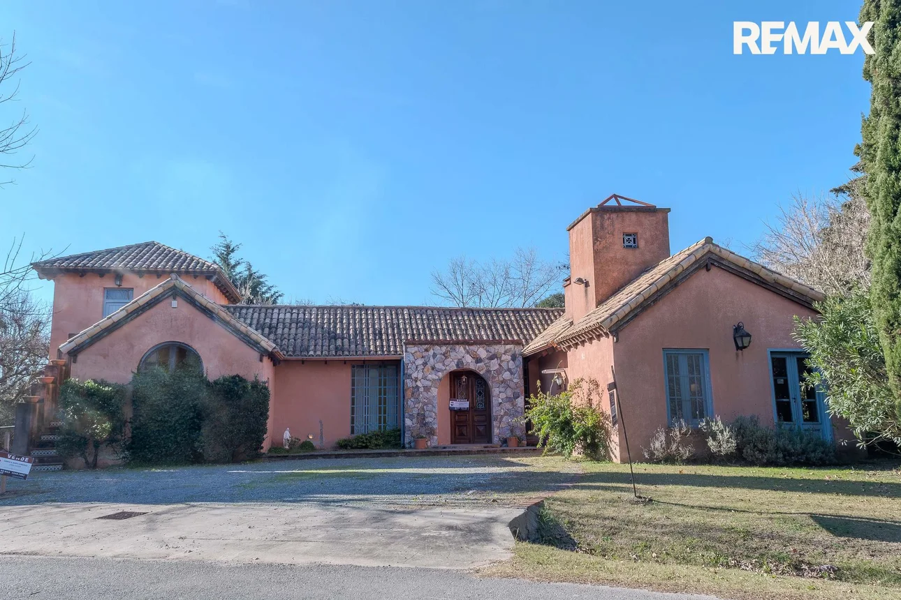 Casa en venta en Pilar