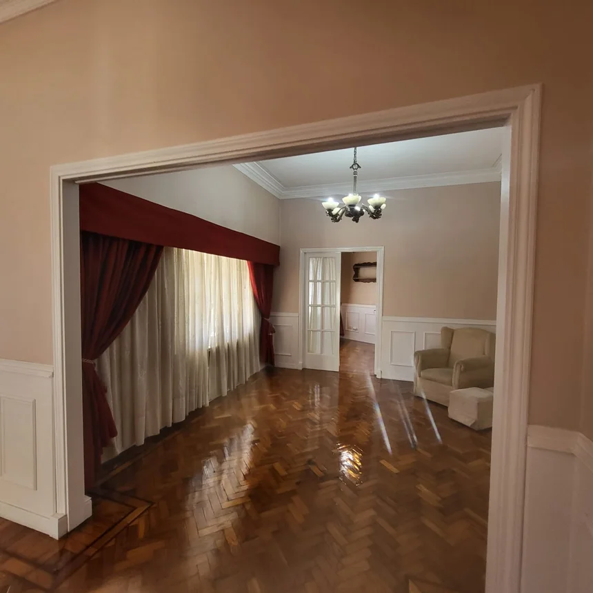 Casa en venta en Temperley, foto 2