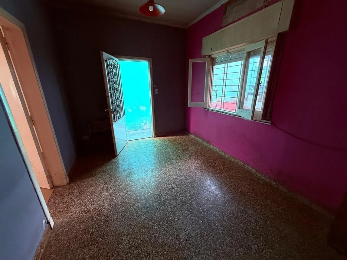 PH de 3 ambientes en venta en Bernal Oeste, Misiones 700, foto 2