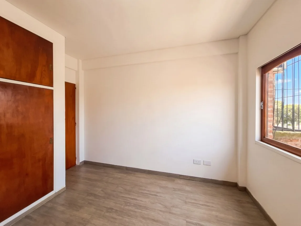 Departamento de 3 ambientes en venta en Lomas del Mirador, Liniers 1000, foto 4