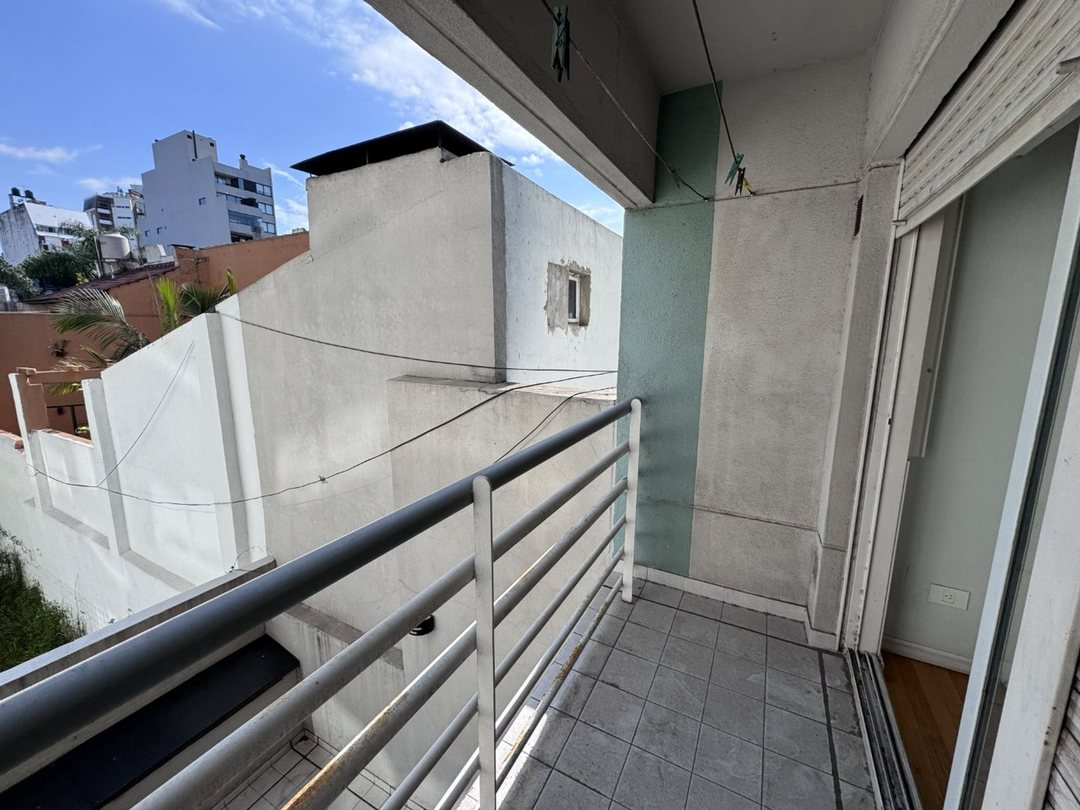 VENTA MONOAMBIENTE EN CABALLITO EXCELENTE ESTADO
