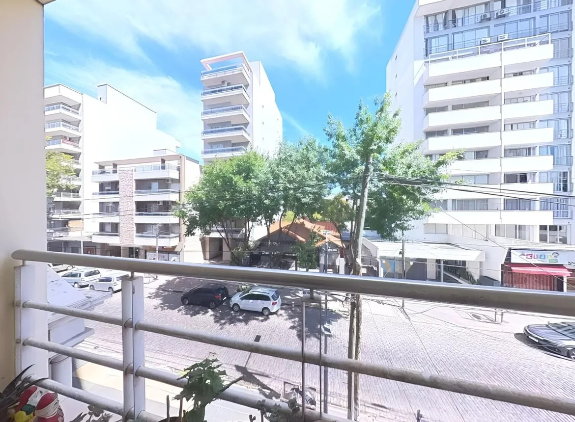 Departamento de 3 ambientes en venta en Villa Ballester, Juan B Alberdi 4500