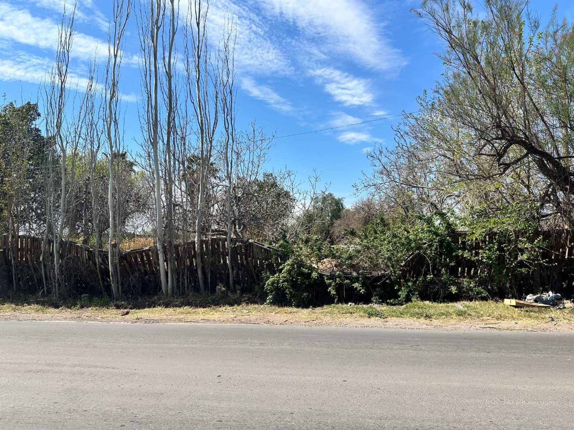 Terreno en Milagros 2000