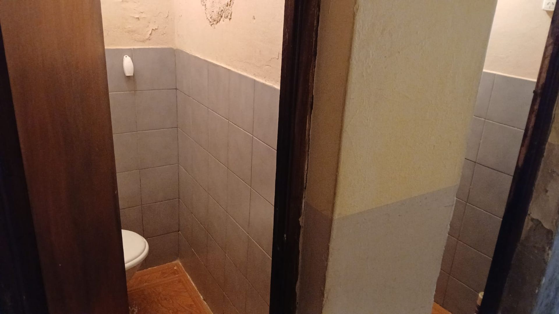 CASA CON LOCAL COMERCIAL EN VENTA MACROCENTRO - foto 6