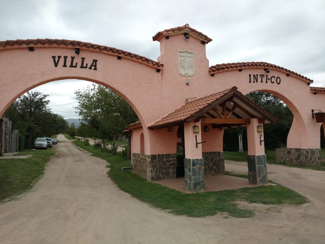 CASA EN VENTA MAS CABAÑA EN NONO