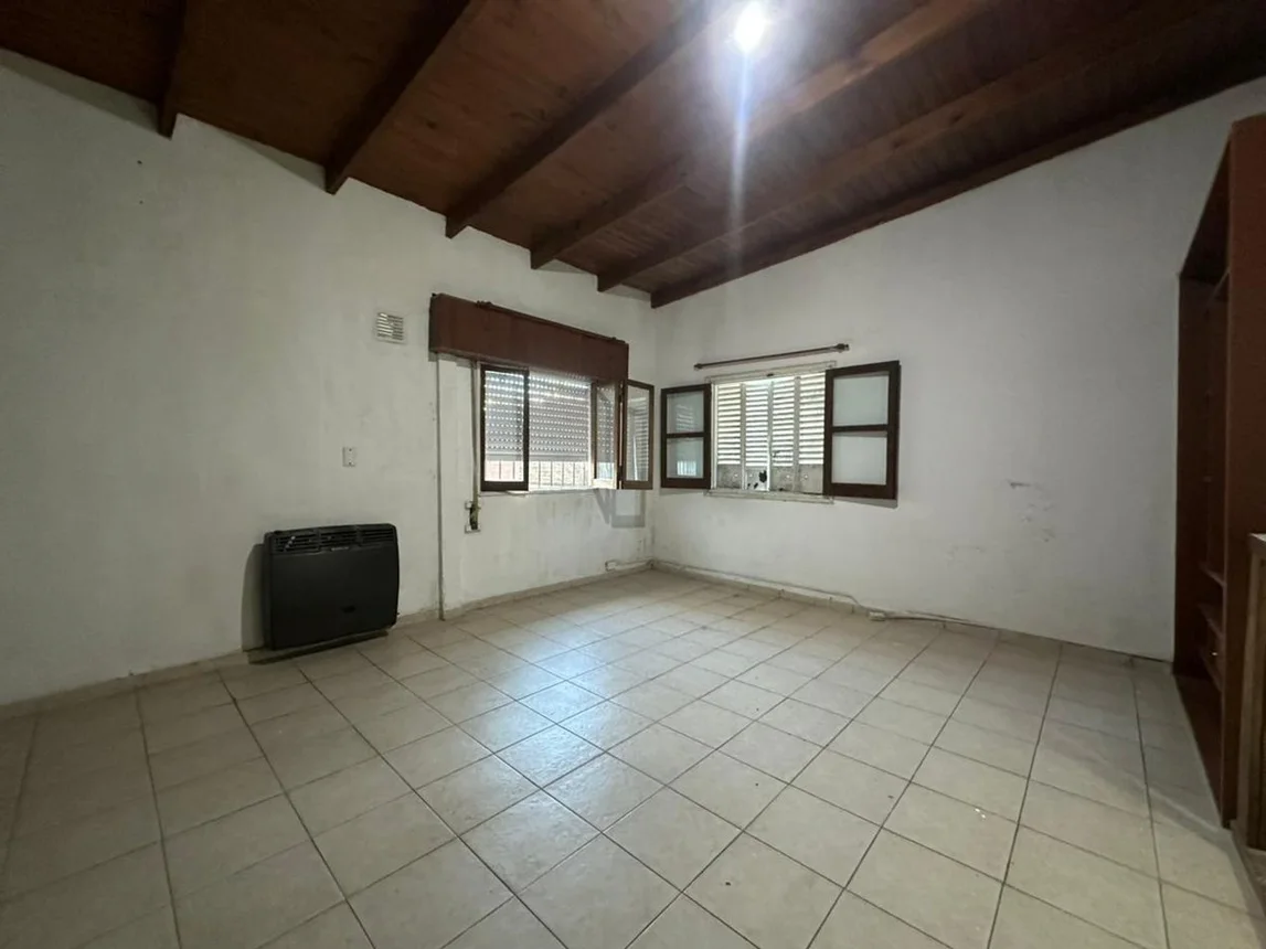 PH de 2 ambientes en venta en Rosario, Buenos Aires 2200