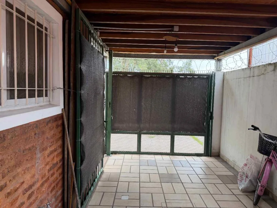 Casa en venta en Rosario, foto 2
