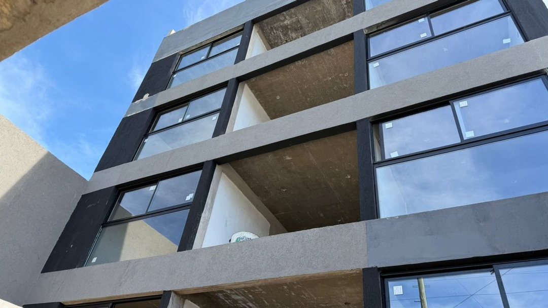 Departamento en venta 2 ambientes en Belisario Roldán 2000, El Palomar, Moron, Buenos Aires