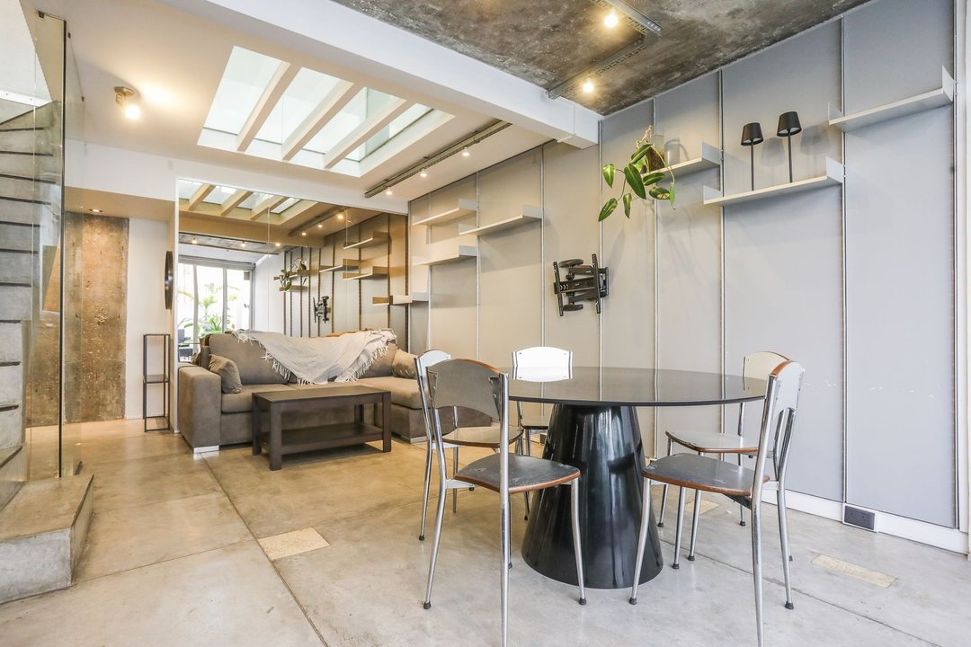 Depto 2 Amb en Duplex C/Coch. Parr. Villa Urquiza