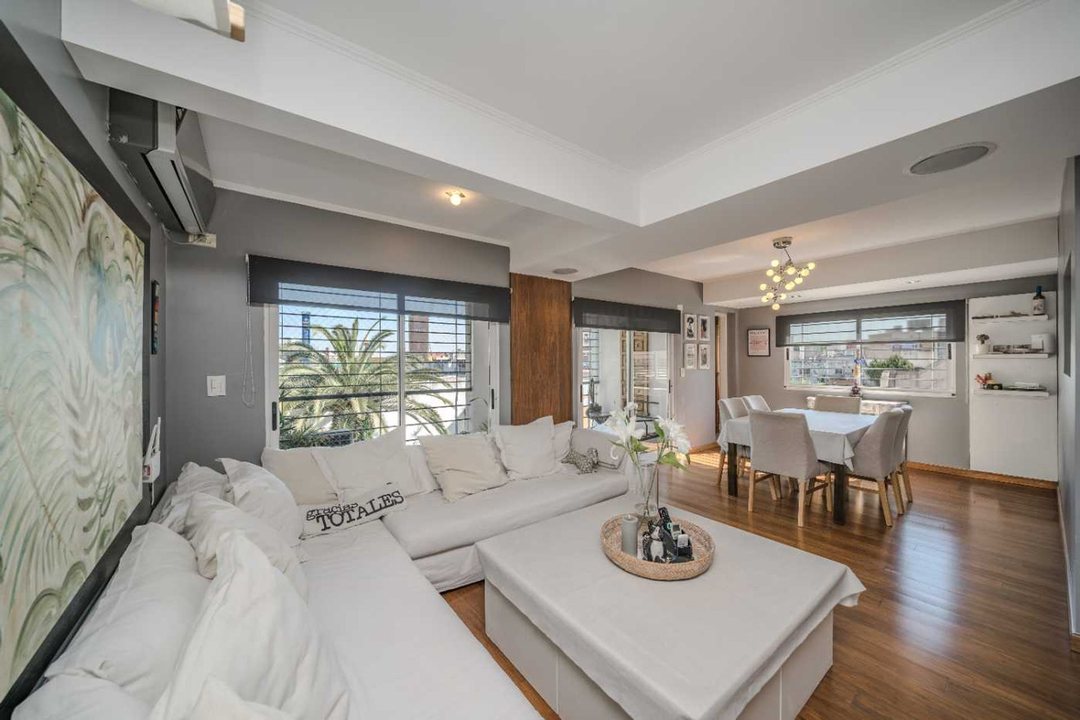 VENTA DEPARTAMENTO 4 AMBIENTES COCHERA - V DEVOTO