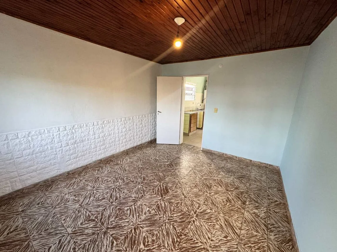 Casa de 3 ambientes en alquiler en Bahía Blanca, Pilcaniyen 200, foto 3