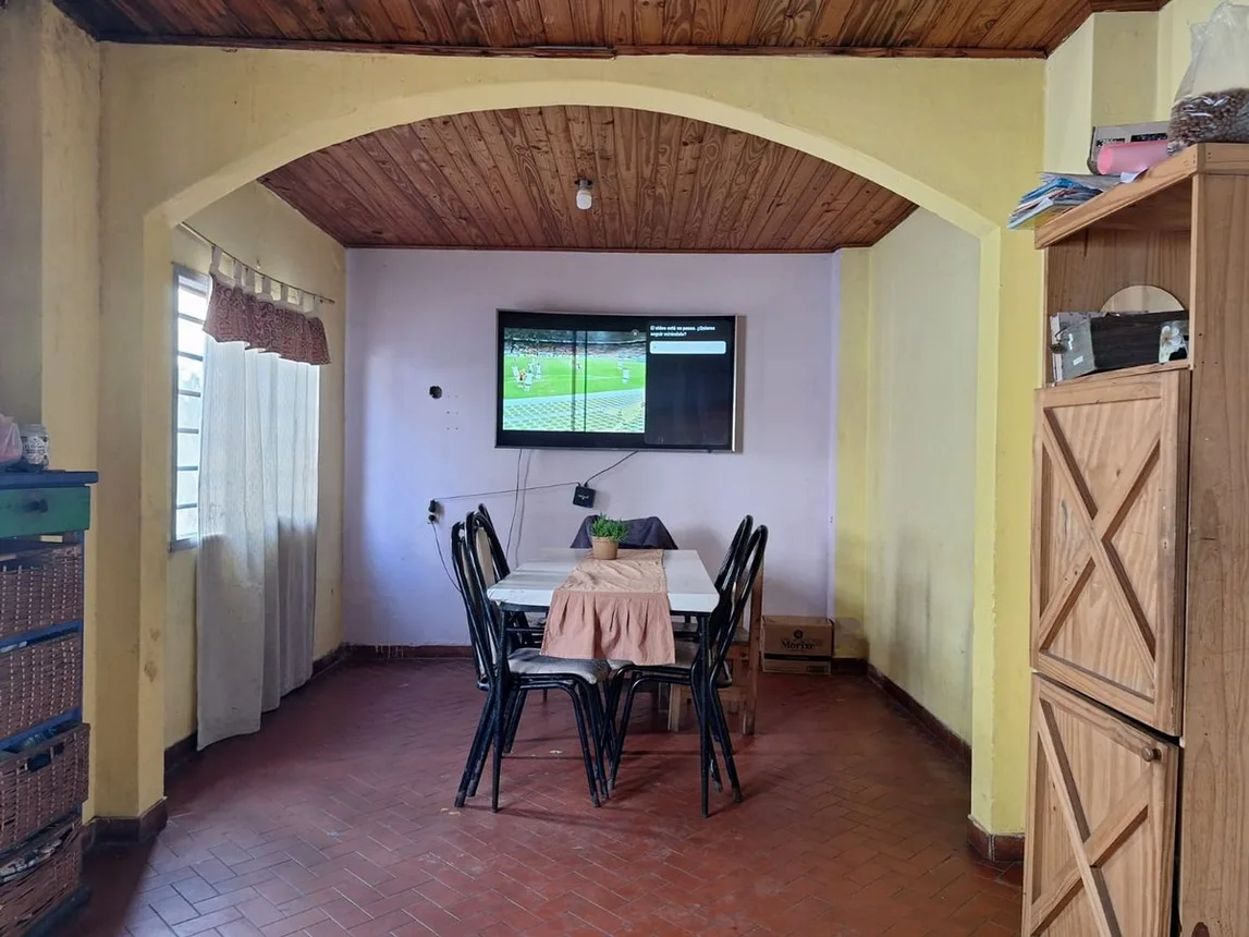 Casa de 4 ambientes en venta en José C. Paz, Avenida Hector Arregui 1700, foto 2