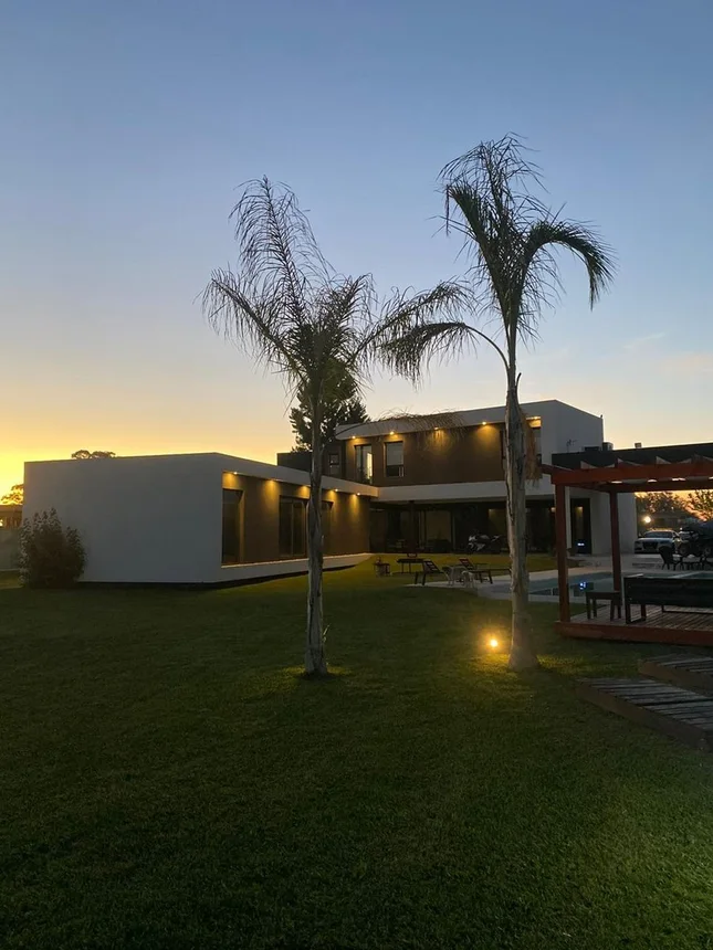 Casa en venta en General Rodríguez, foto 2