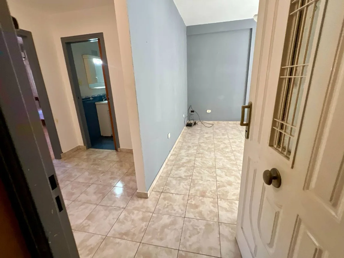 Departamento en venta en Isidro Casanova, foto 3