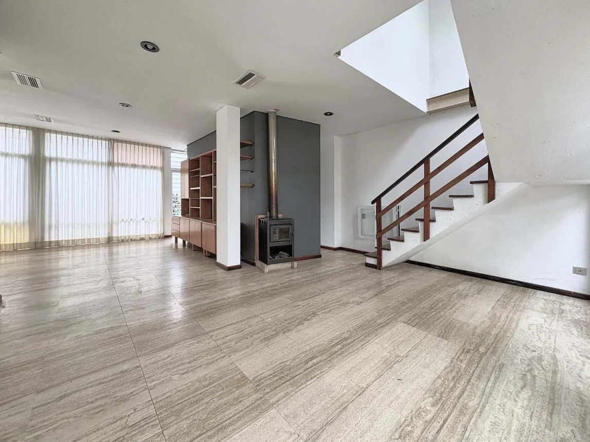 Hermosa casa en alquiler villa urquiza 5amb+coche, foto 1