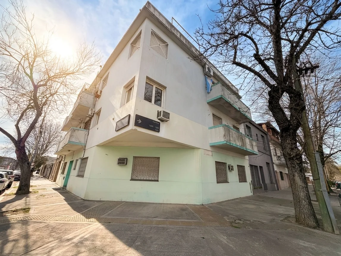 Departamento de 3 ambientes en venta en Monte Castro, Marcos Sastre 5600