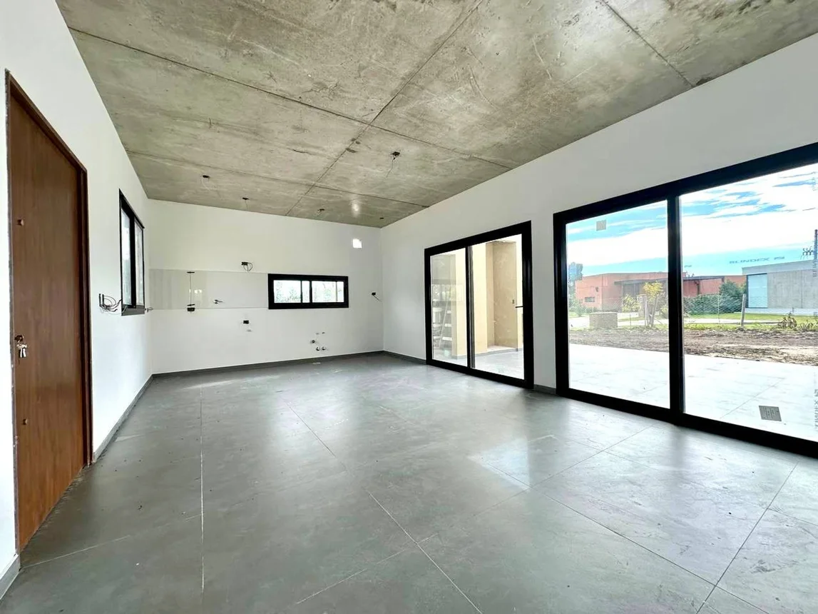 Casa en venta en Pilar, foto 5