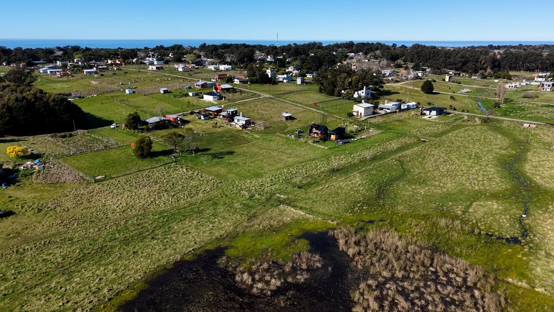 VENTA 2 LOTES 893M² BARRIO BARRANCA DE LOS LOBOS