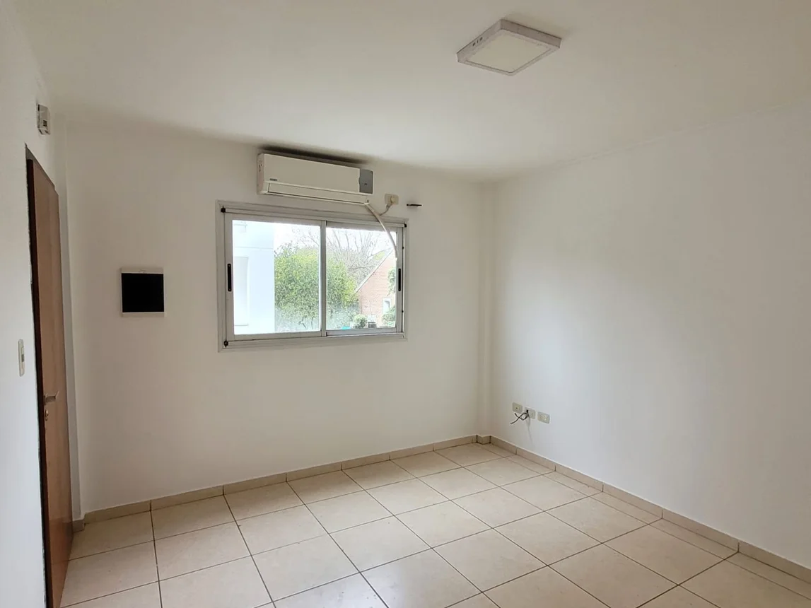 Departamento de 2 ambientes en alquiler en La Plata, Calle 24 E/ 71 y 72 1900, foto 3