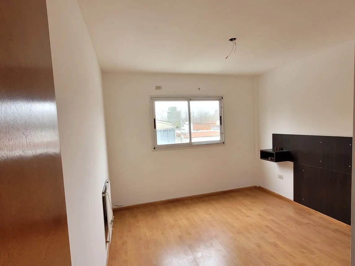 Departamento de 2 ambientes en alquiler en La Plata, Calle 24 E/ 71 y 72 1900, foto 4