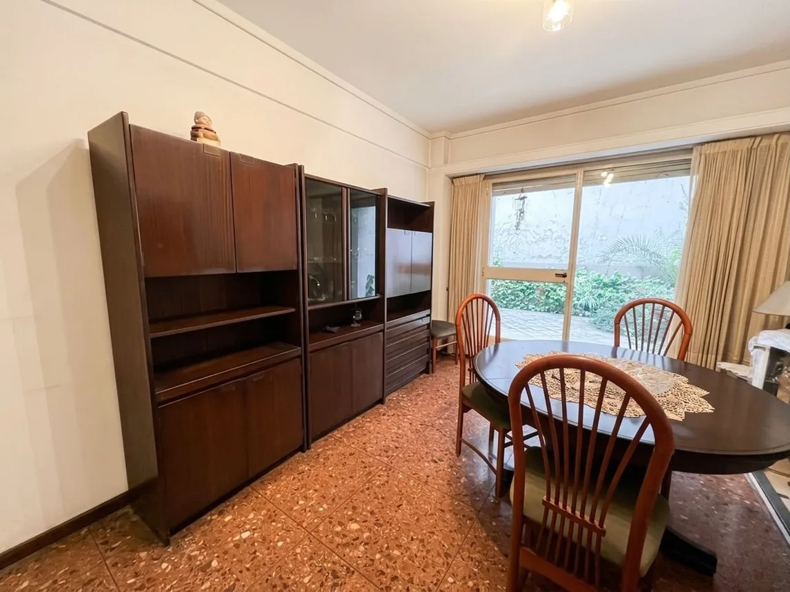 Departamento de 3 ambientes en venta en Barracas, Av. Montes de Oca 700