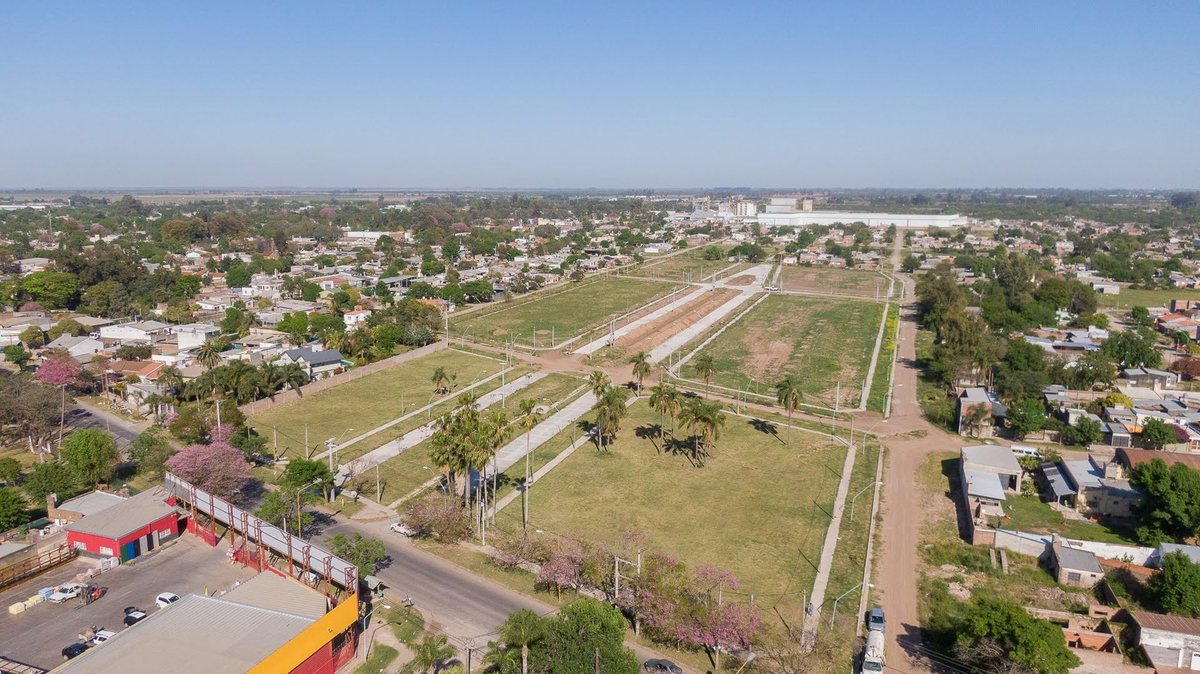Se vende hermoso terreno sobre asfalto