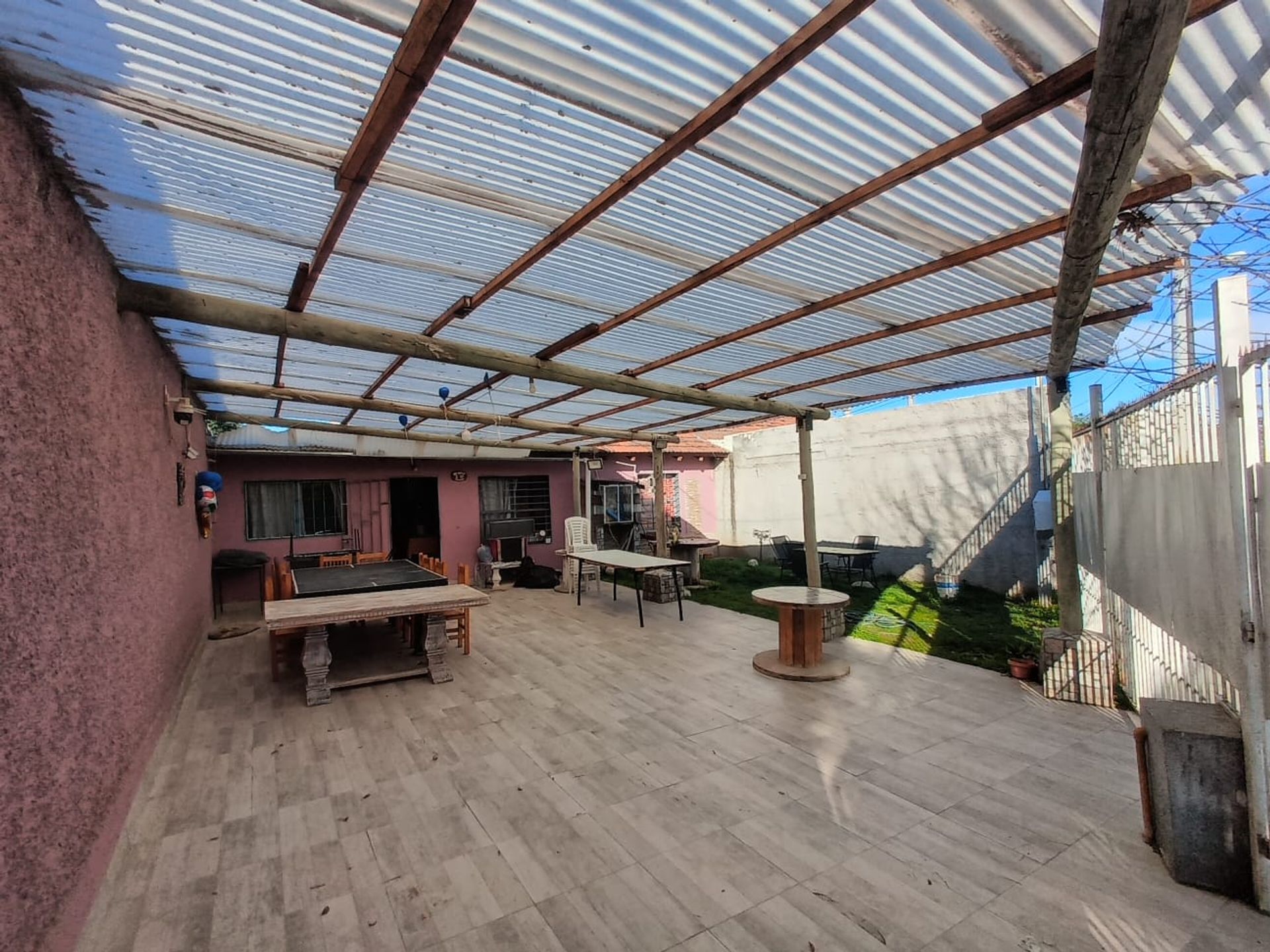 CASA VENTA O PERMUTA BARRIO EL HUAICO ZONA NORTE - foto 2