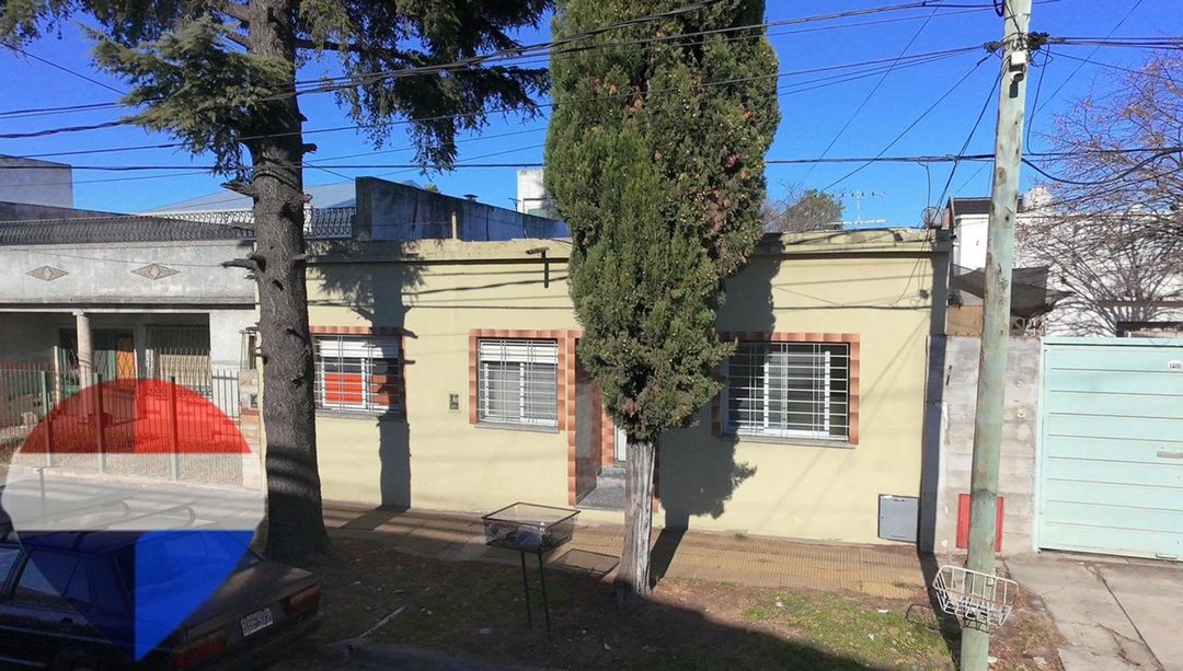 VENTA COMPLEJO HABITACIONAL A RECICLAR EN CASTELAR