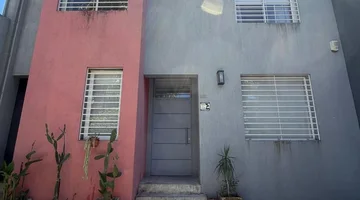 VENTA CASA OLIVOS 4 DORMITORIOS