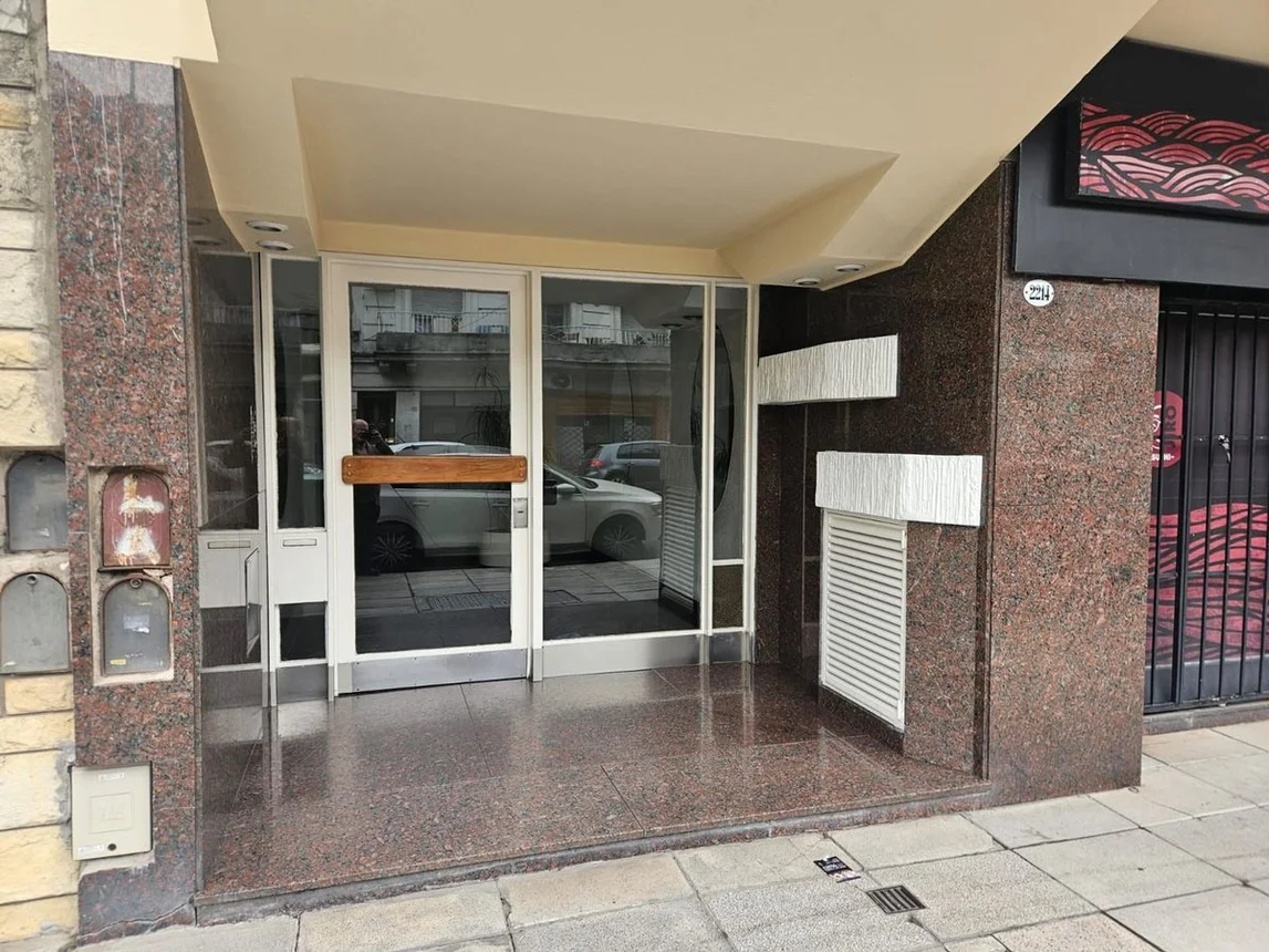 Departamento en venta en Monte Castro, foto 3
