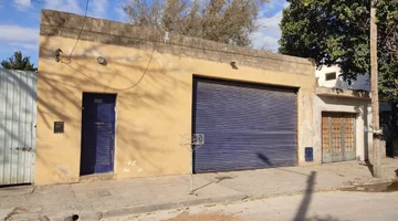 VENTA CASA 2 DORMITORIOS + GALPON LOS PARAISOS cba