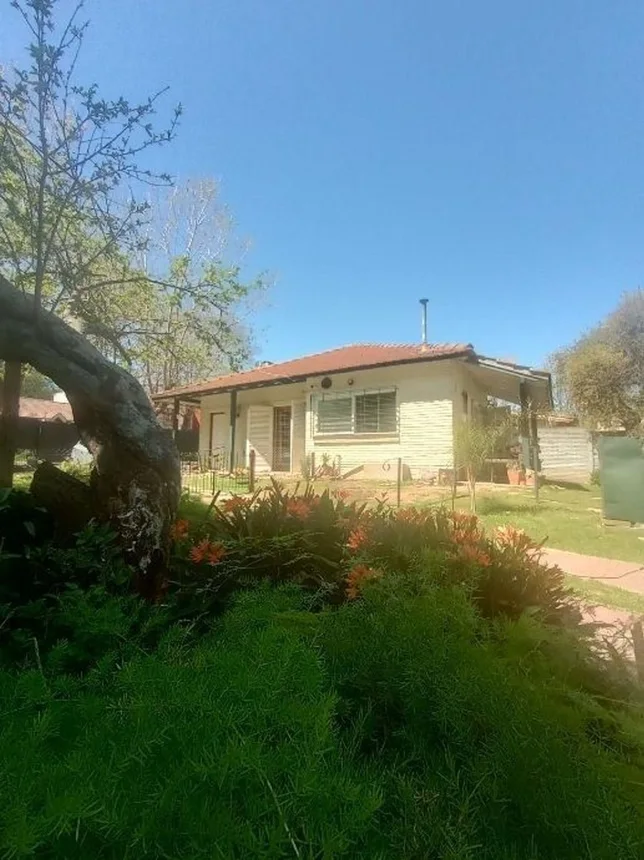 Casa de 3 ambientes en venta en Ranelagh, Calle 358 1400