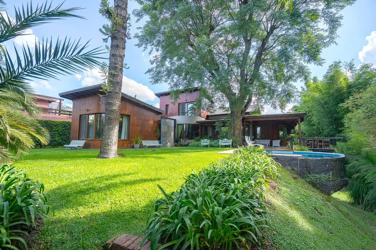Casa de 5 ambientes en venta en Beccar, Treinta y Tres Orientales 900