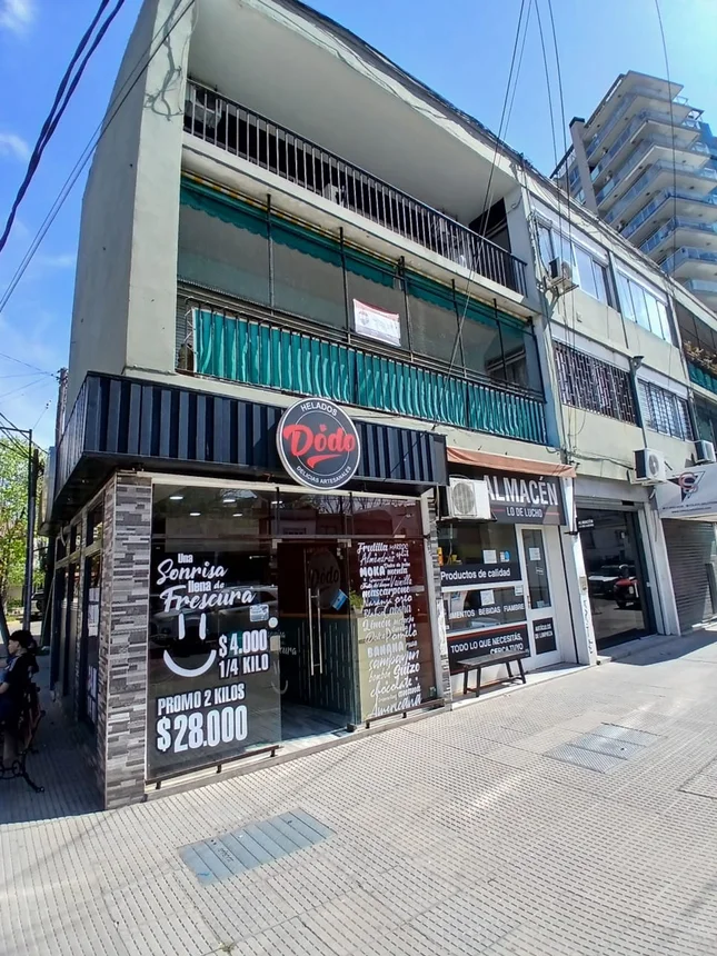 Departamento de 3 ambientes en venta en Beccar, General Guido 0