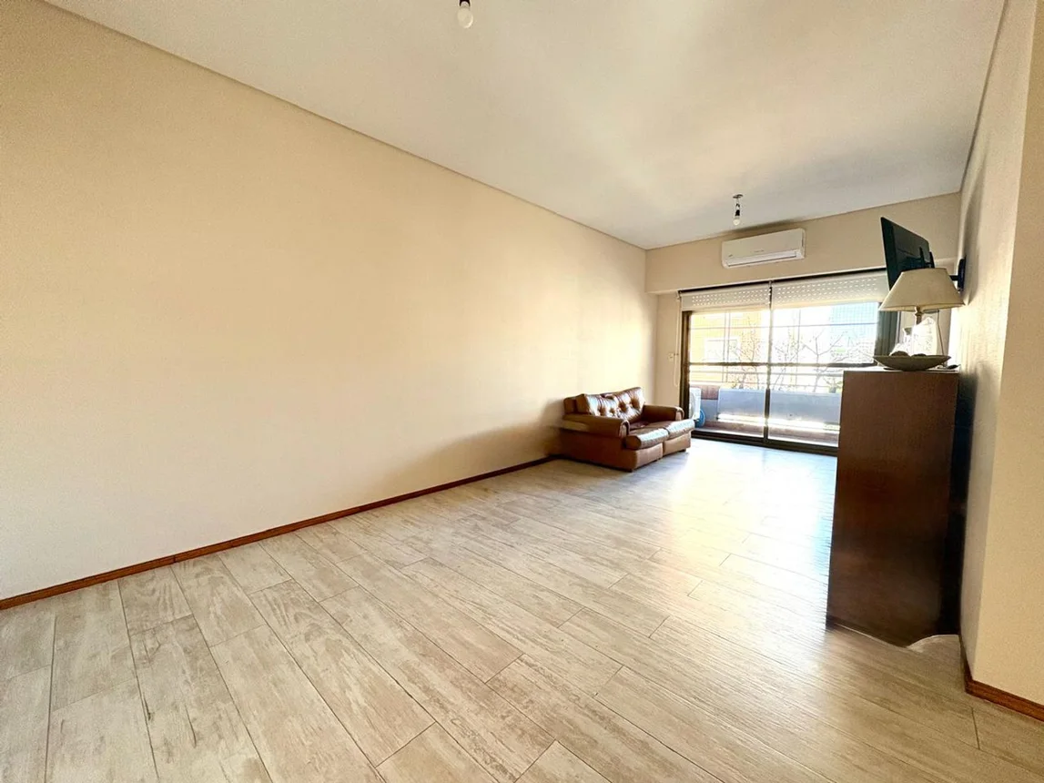 Semipiso en venta en Liniers, foto 2