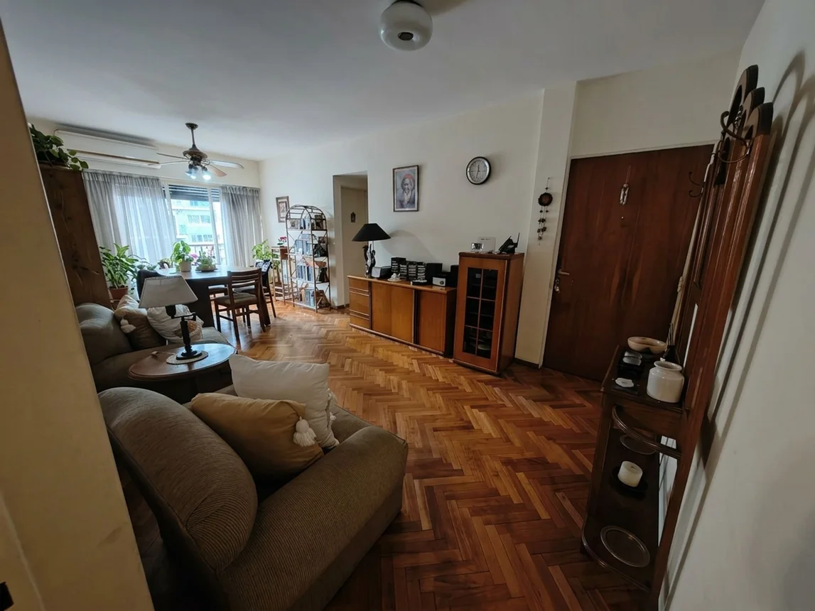 Departamento de 4 ambientes en venta en Caballito, Avenida Rivadavia 5800, foto 2