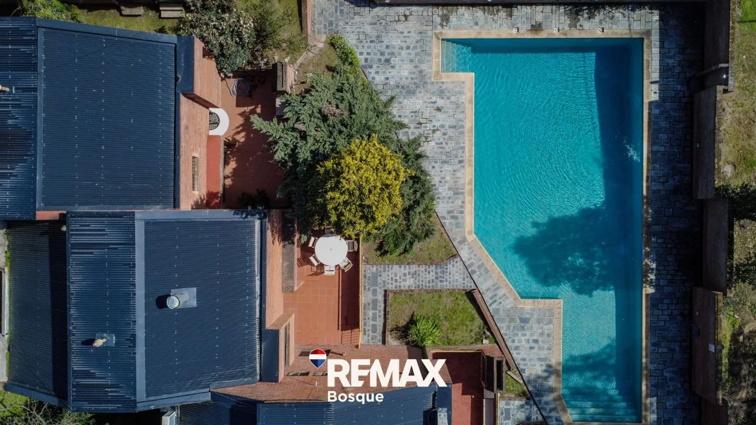 Dúplex de 4 ambientes en venta en Pinamar, Del Pejerrey 900