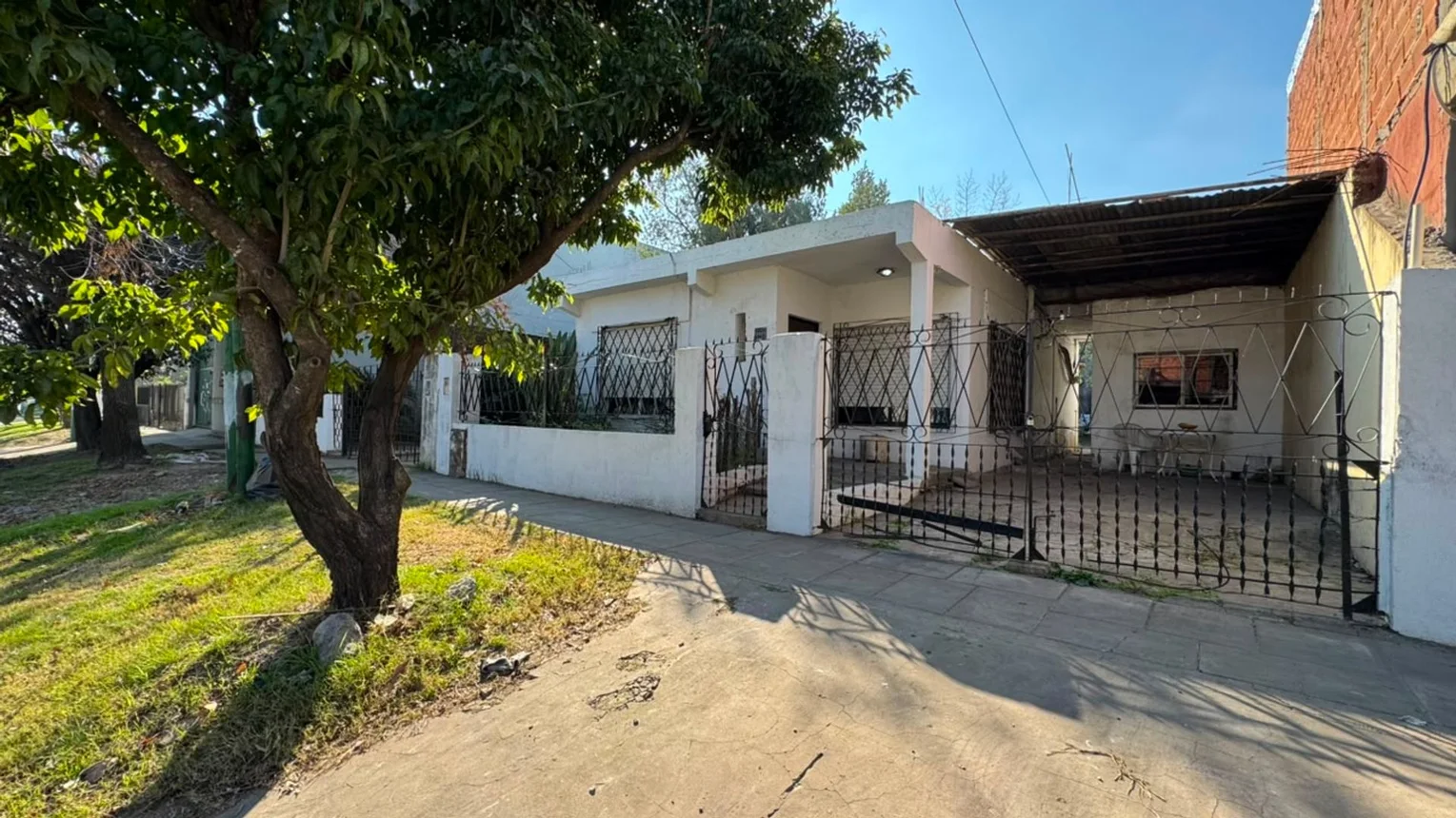 Casa en venta en Ituzaingó, foto 2