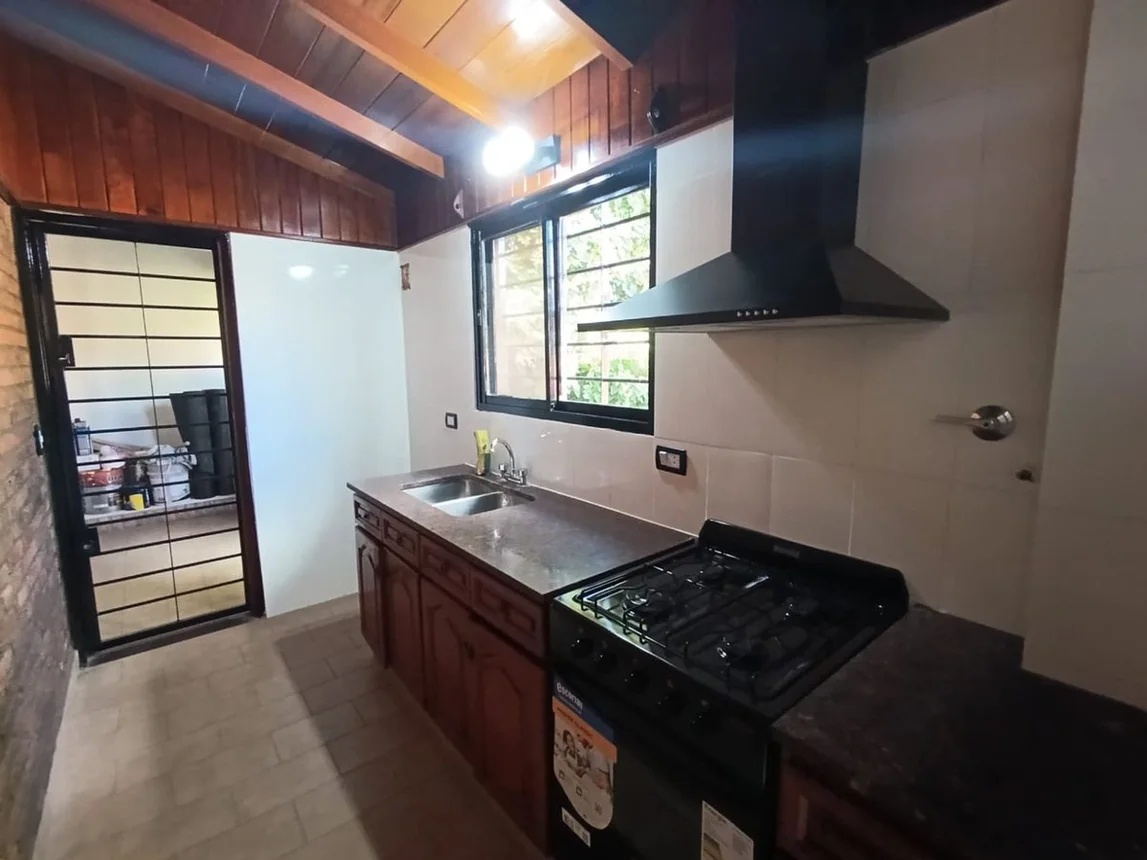 Casa de 4 ambientes en venta en Hurlingham, Diego de Carvajal 800, foto 5