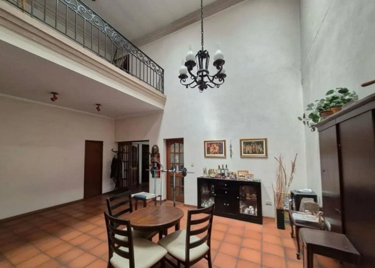 Casa de 7 ambientes en venta en Mendoza, Pueyrredón 200, foto 4