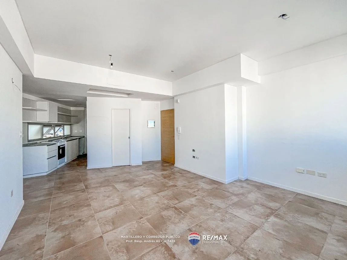 Departamento en venta en La Plata, foto 3