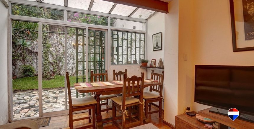 Venta PH 4 ambientes con jardín - Parque Chacabuco