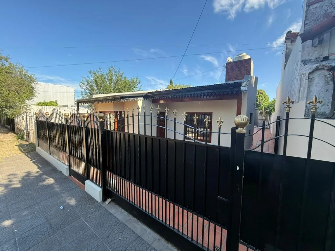 Casa en venta en Merlo